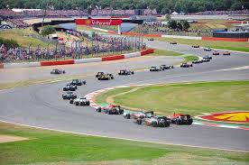 Silverstone's managing director, stuart pringle, has worked closely with the directorate of public health in northamptonshire, who report to public health england and the medical bodies that inform them, and believes the processes that were followed have been rigorous. F1 Gp Silverstone Engeland 2021 Tickets En Reizen