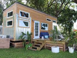6 Tiny Home Owners Reveal How Much They Spend On Housing Starting As Low As 600 Each Month On Rent And Utilities Tiny House Community Tiny Home Cost Buy A Tiny House