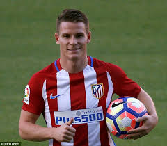 Jun 28, 2021 · selon les informations de l'equipe, kévin gameiro aurait été refroidi pour une signature à marseille, en raison notamment de l'hostilité de certains supporters. Kevin Gameiro At Atletico Madrid To Win The Champions League Daily Mail Online