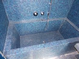 Le vasche da bagno mastella rappresentano la sinergia perfetta tra design e funzionalità con le loro forme minimal ed ergonomiche scolpite su materiali tecnologicamente avanzati. Vasche Da Bagno Colorate Bagno Idee E Consigli Per Scegliere Le Vasche Da Bagno Colorate