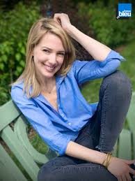 • 2000 lancement du plan bleu qui donne naissance au réseau france bleu. Une Quotidienne Pour Sidonie Bonnec Sur France Bleu