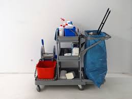 Mit unserer professionellen grundreinigung / intensivreinigung erstrahlt ihr gebäude oder ihre wohnung wieder in altem glanze. Schaden Durch Unterlassene Oder Falsche Reinigung Fliesen Und Platten Schaden Baunetz Wissen