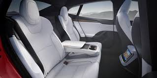 And is better built than ever. Tesla Model S Plaid Neues Design Mehr Leistung Reichweite Elektroauto News Net