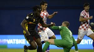 Un séjour en van de location que j'avais reçu en cadeau pour mes 50 ans. Uyv2zahf66fsnm