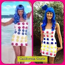Love the chocolate chip beret. Celeb Costumes Katy Perry Katy Perry Halloween Costume Celebrity Costumes Katy Perry Costume Diy