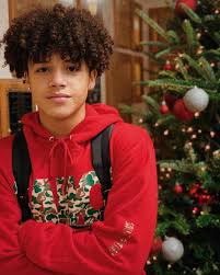 Alyvia alyn lind looks like a real young fashionista! 68 8k Likes 612 Comments Vallyk Vallykpena On Instagram Light Skin Boys Boy Hairstyles Boys With Curly Hair