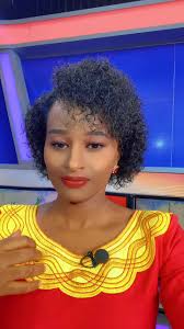 Nimesimama Lyrics by Edith