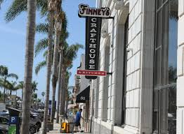 The kitchen and bath were completely remodeled a handful of years ago this property has a country feel, yet is a 3 mile drive into morro bay and 12 mile drive into san luis obispo along scenic highway 1. Finney S Crafthouse Brings Burgers Craft Beer To Ventura Landmark