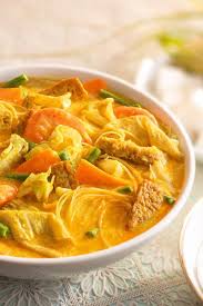 Setelah membaca resep lontong sayur berikut ini, dijamin dibutuhkan waktu satu sampai dua jam untuk membuat kuah sayur, sedangkan untuk membuat lontongnya sendiri diperlukan waktu kurang lebih 4 jam. Afraz Afrazghazali Twitter