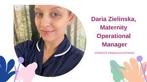 Tina Howse's Instagram, Twitter & Facebook