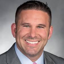 25 Waterview Cir, East Hampton, CT 06424