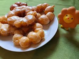 The person who created this recipe, buzzfeed tasty's rie, added tofu to the i got the recipe from here (which is a video). My Attempt At Mr Donut Pon De Ring Japanesefood