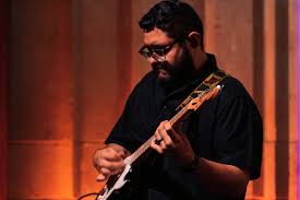 Jay Andrade (@jayandrademusic) • Instagram photos and videos