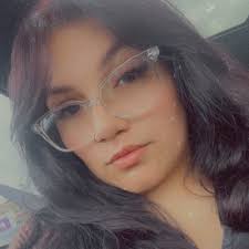 Linette Sanchez (@_mareli__)