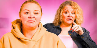 Amanda Slaton's Instagram, Twitter & Facebook