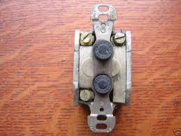 It ensures a robust, safe, ergonomic and easy control of machines and manufacturing lines. How Can I Wire Up An Antique Pushbutton Light Switch Diy Home Improvement Forum