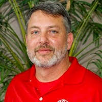 Tom Schrage's Instagram, Twitter & Facebook