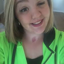 Elizabeth Marks (@lizmarks94)