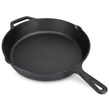Die pfanne von gastrolux bietet einige vorteile. Navaris Bratpfanne Gusseisen Gusspfanne Aus Gusseisen O 30cm Eisenpfanne Rund Schwarz Fur Herd Backofen Grill Mit Langem Griff Braten Backen Schmoren Online Kaufen Otto