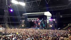 Fotos sitzplan bereiche kommentare kennzeichen. Dancing In The Dark Bruce Springsteen Wembley Stadium 2013 Youtube