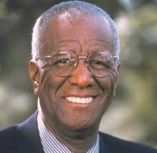 Er begann in der poststelle der william morris agency und wurde 1962 der erste schwarze talentagent in ihrer geschichte. Wally Amos Book This Speaker