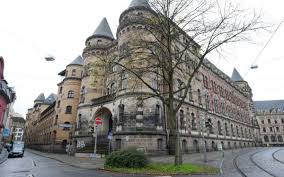 Entre 6 et 8% de l'impôt sur le revenu. Les Pays Les Plus Taxes Du Monde Escale De Nuit