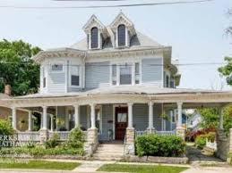 Pin On Houses For Vintage Lovers