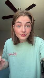 Natalie Deniz's Instagram, Twitter & Facebook