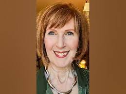 Ginger Burr's Instagram, Twitter & Facebook