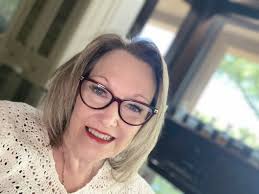 Organizing Container Cupboards with Collapsible Containers in Perth