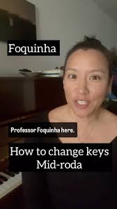 Ever get stuck singing a song that’s too high or too low for you? It’s  often hard to hear a different pitch when you are in the middle of the Roda  so one trick is to slide your voice up or down. ...