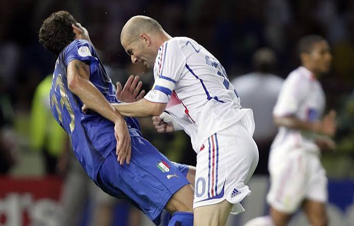 Le coup de boule de Zidane sanctionné par l'arbitrage vidéo?
