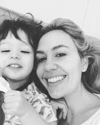 Kelsey Pease's Instagram, Twitter & Facebook