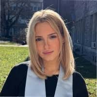 Jennifer Lessard's Instagram, Twitter & Facebook