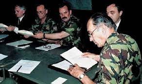 Marrëveshja e Kumanovës/ Çfarë ndodhi 25 vjet më parë, nënshkrimi që çoi në  kapitullimin e ish-Jugosllavisë – Abc News