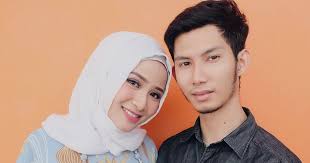 Malay suami isteri perkahwinan bahagia suami sayang isteri perangai isteri sikap isteri rahsia rumah tangga. Kekalkan Kasih Sayang Suami Isteri Dengan 9 Petua Mudah Ini