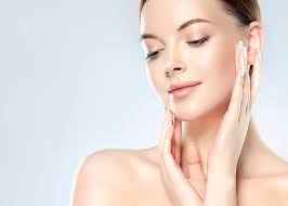 CRYSTAL SPA EXPERIENCIA DE LUJO, MASAJE Y TRATAMIENTO FACIAL DESDE 32 €  DESCUBRE UNA EXPERIENCIA DE BIENESTAR ÚNICA EN LA CALLE AZCÁRRAGA 24 46008  VALENCIA