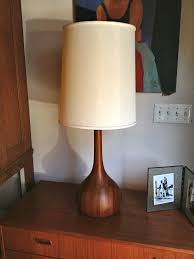 Let S Fall In Love With The Most Outstanding Mid Century Table Lamps For Your Mid Century Mid Century Lamp Mid Century Table Lamp Mid Century Modern Interiors