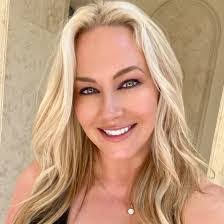 Jade Stump's Instagram, Twitter & Facebook