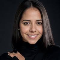 Cynthia Villarreal's Instagram, Twitter & Facebook