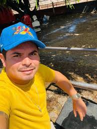 Ya estamos en la entrada de soriana los esperamos Papel coreano $48 con 20  pliegos Listones a$25 Coreano surtido $40 Limpiapipas $22