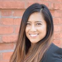 Nicole Andrade's Instagram, Twitter & Facebook