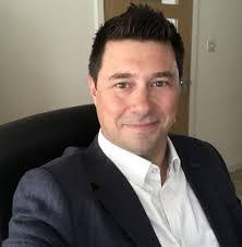 Chris Hake's Instagram, Twitter & Facebook