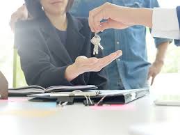 Konut alım sürecinde belediye ve tapu işlemleri yapılmalıdır. Ev Satarken Nelere Dikkat Etmeli Guvenli Sekilde Ev Satmak