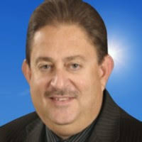 Randy Perry Serving Prince Georgians