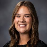 Hallie Hansen's Instagram, Twitter & Facebook