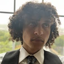 Eric Apperson's Instagram, Twitter & Facebook