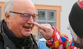 Schäfflertanz für Eichstätter Priesterseminar und Domkapitel mit  feierlicher Messe