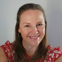 Laura Ream's Instagram, Twitter & Facebook