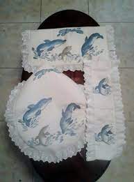 Juegos De Bano Pintados A Mano Juegos De Bano Pinterest Juegos De Bano Juegos De Bano Navidenos Manteles Pintados En Tela